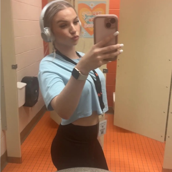 caris_green3